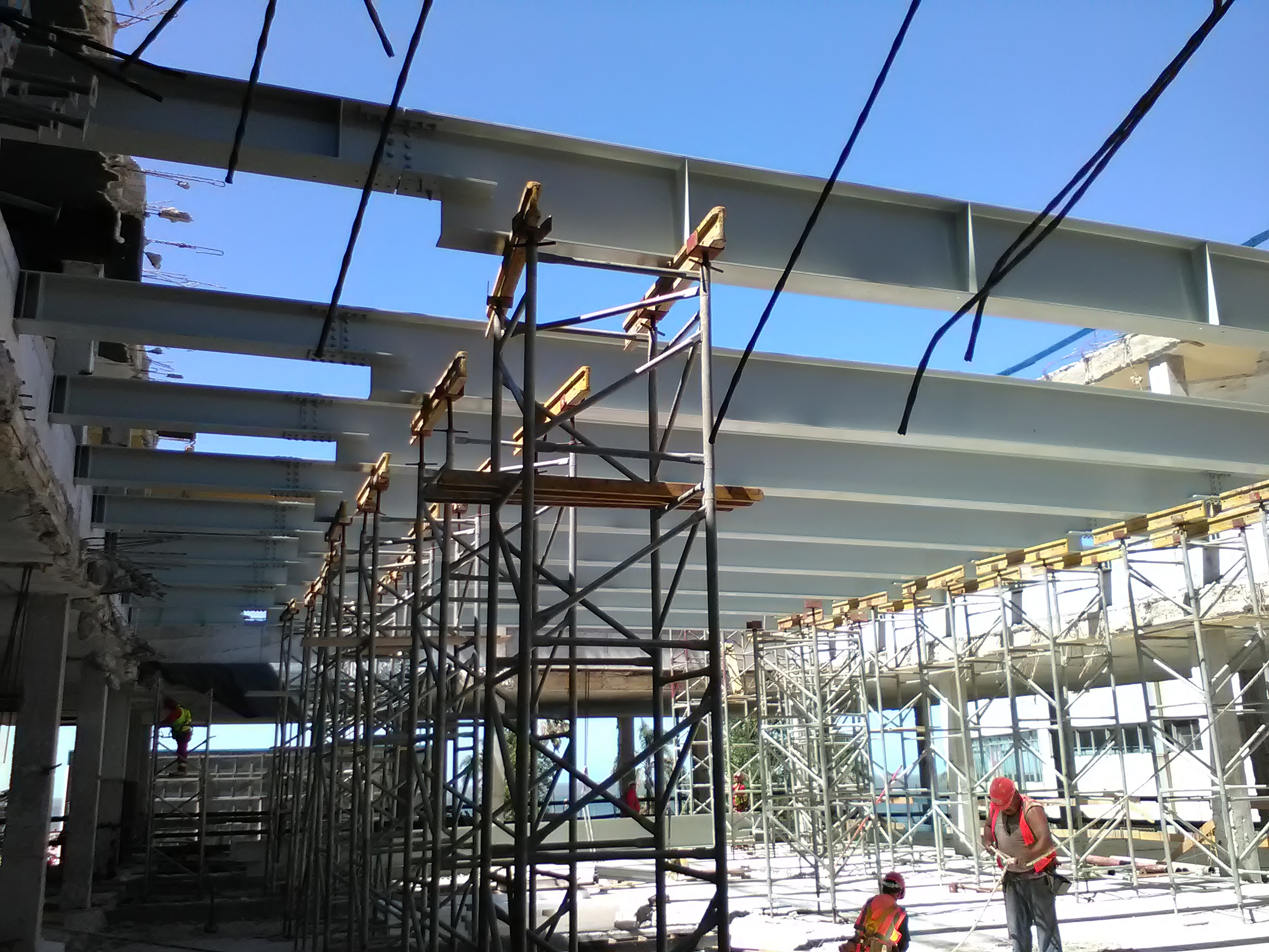 Imágen del edificio de CAF