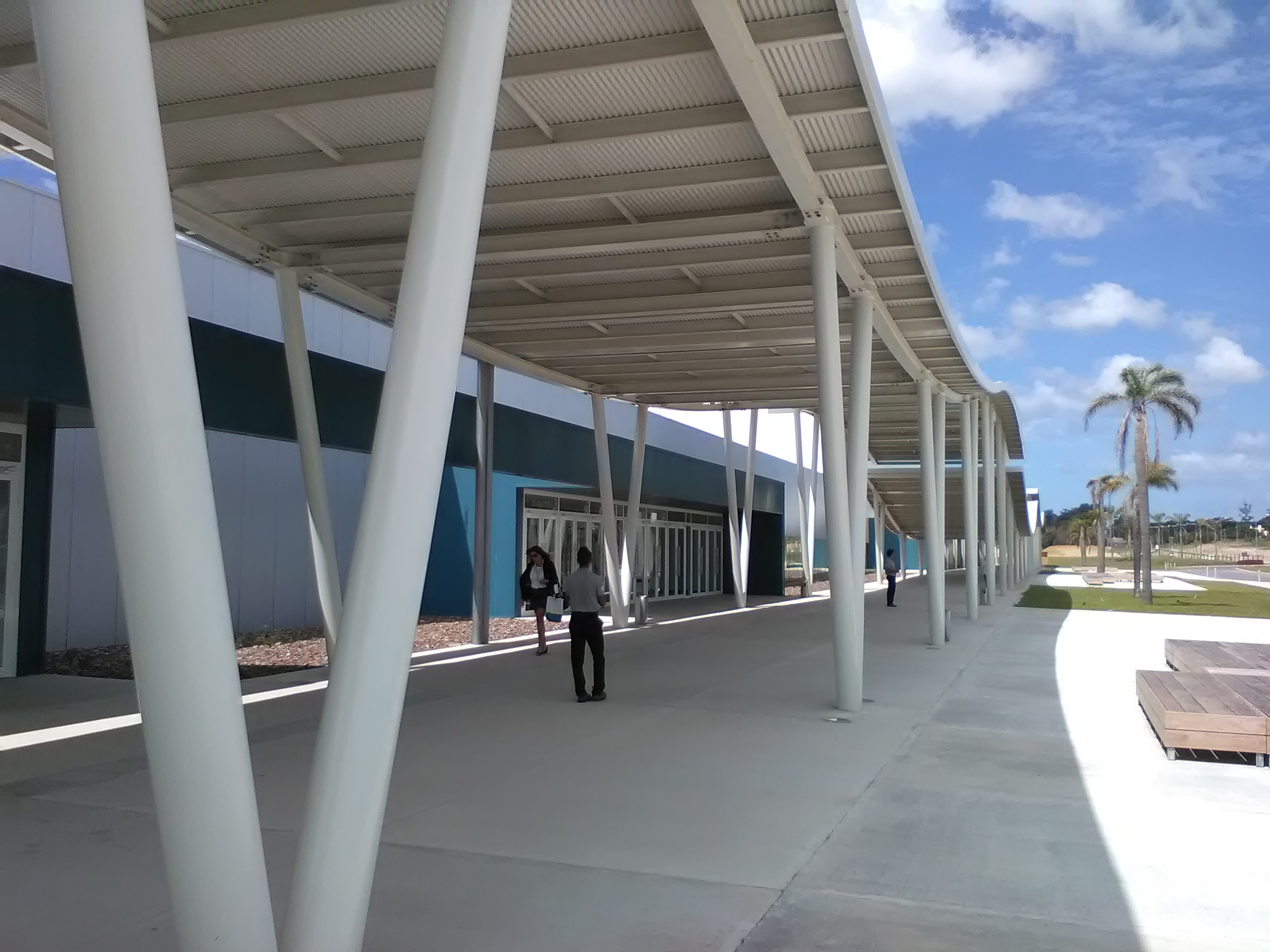 Imágen de la estructura del Centro de Convenciones en Punta del Este
