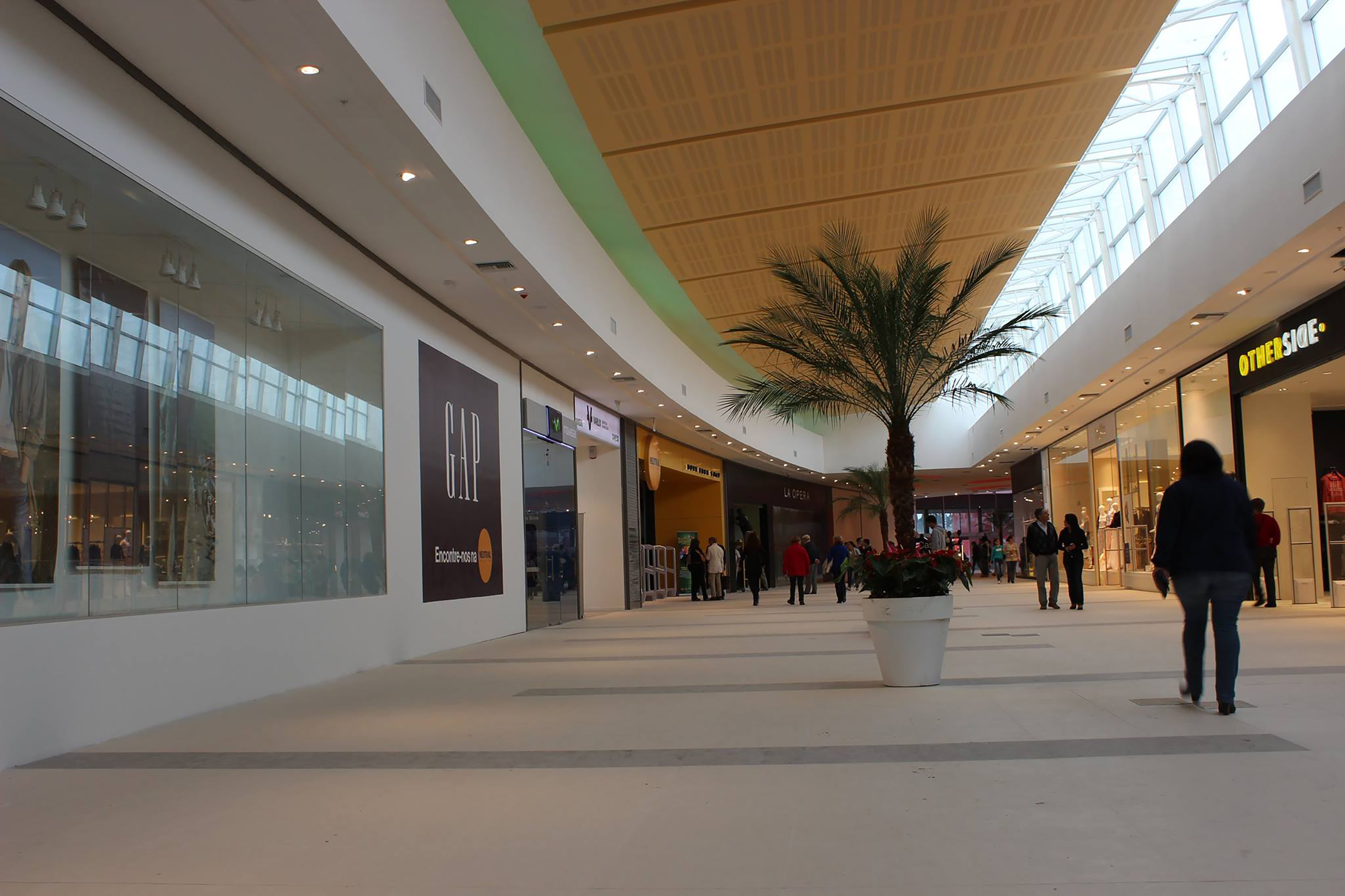 Imágen de la estructura del shopping Melancia en Rivera